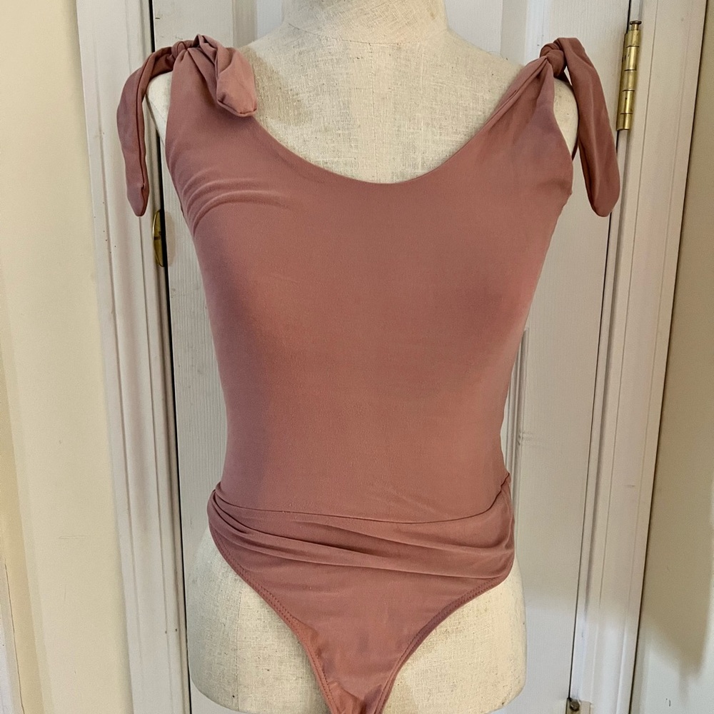 Lulu’s blush colored body suit, XS